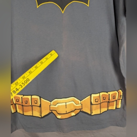 Batman size 16 costume tshirt with Velcro cape with fading - Picture 2 of 9